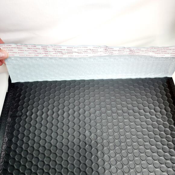 Side Opening 27 Pack Black Bubble Mailers 13 X 10 - Picture 6 of 8